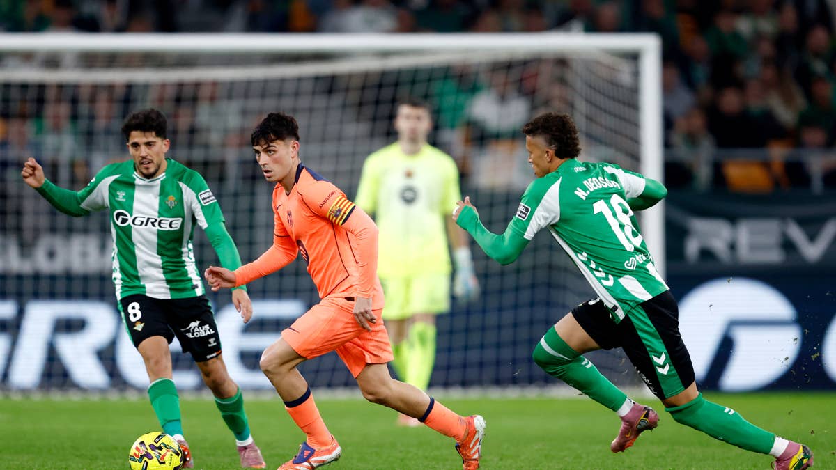 Barcelona le ganó 3-1 al Real Betis y cerró su localía con puntaje ideal